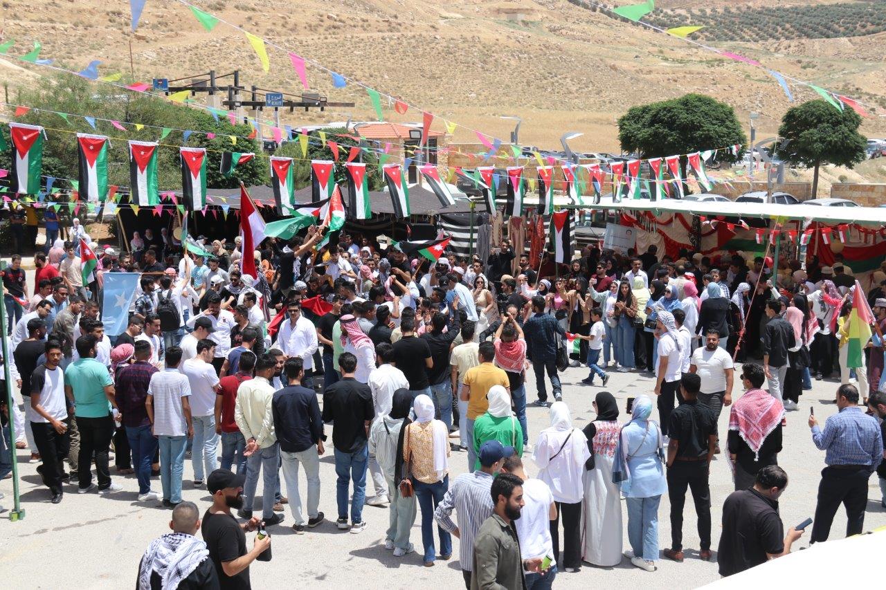 محافظ البلقاء يرعى احتفال عيد الاستقلال ويوم الجاليات في "عمان العربية"24