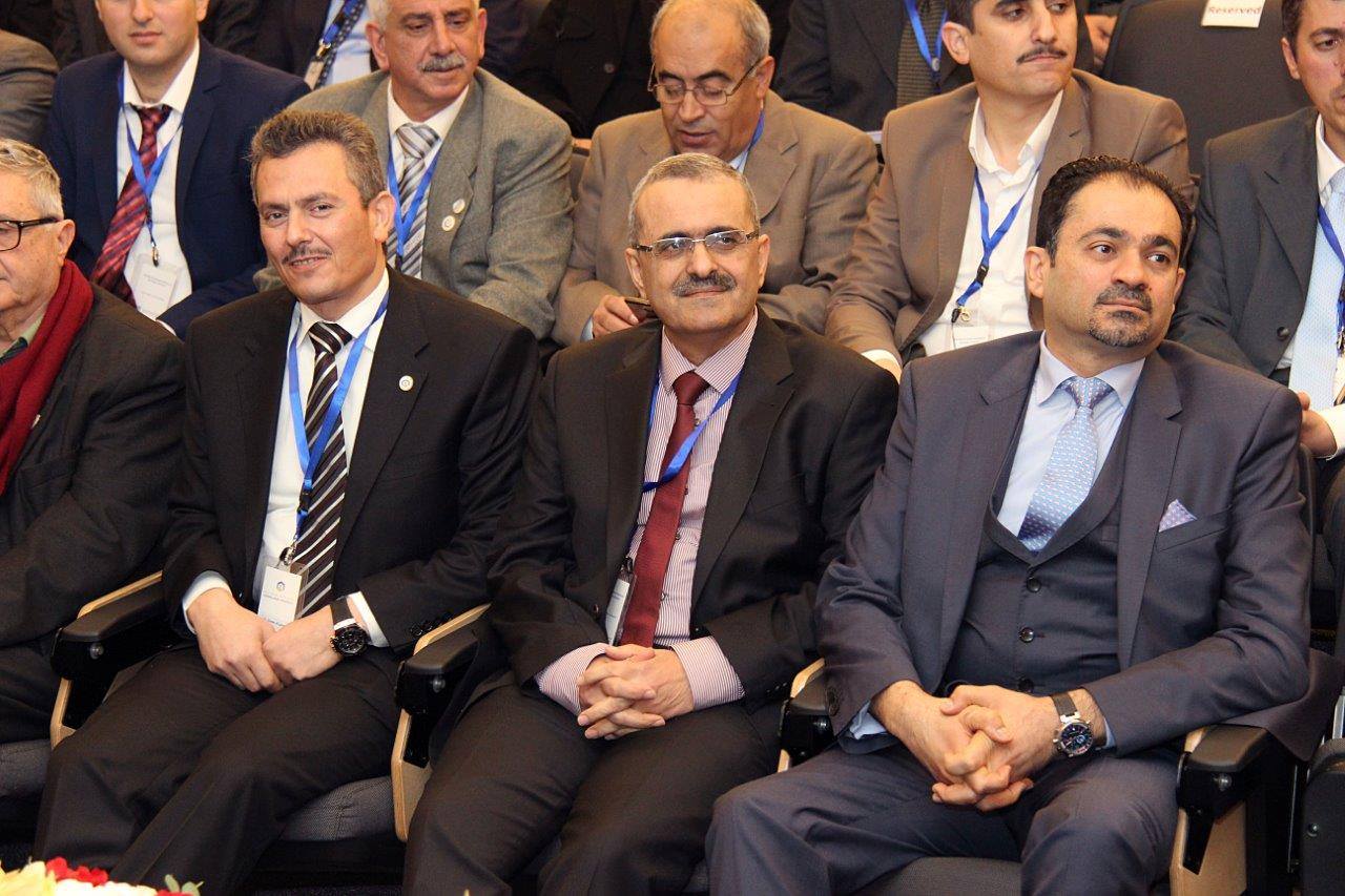 افتتاح فعاليات المؤتمر الدولي للعلوم الحاسوبية والمعلوماتية في عمان العربية16