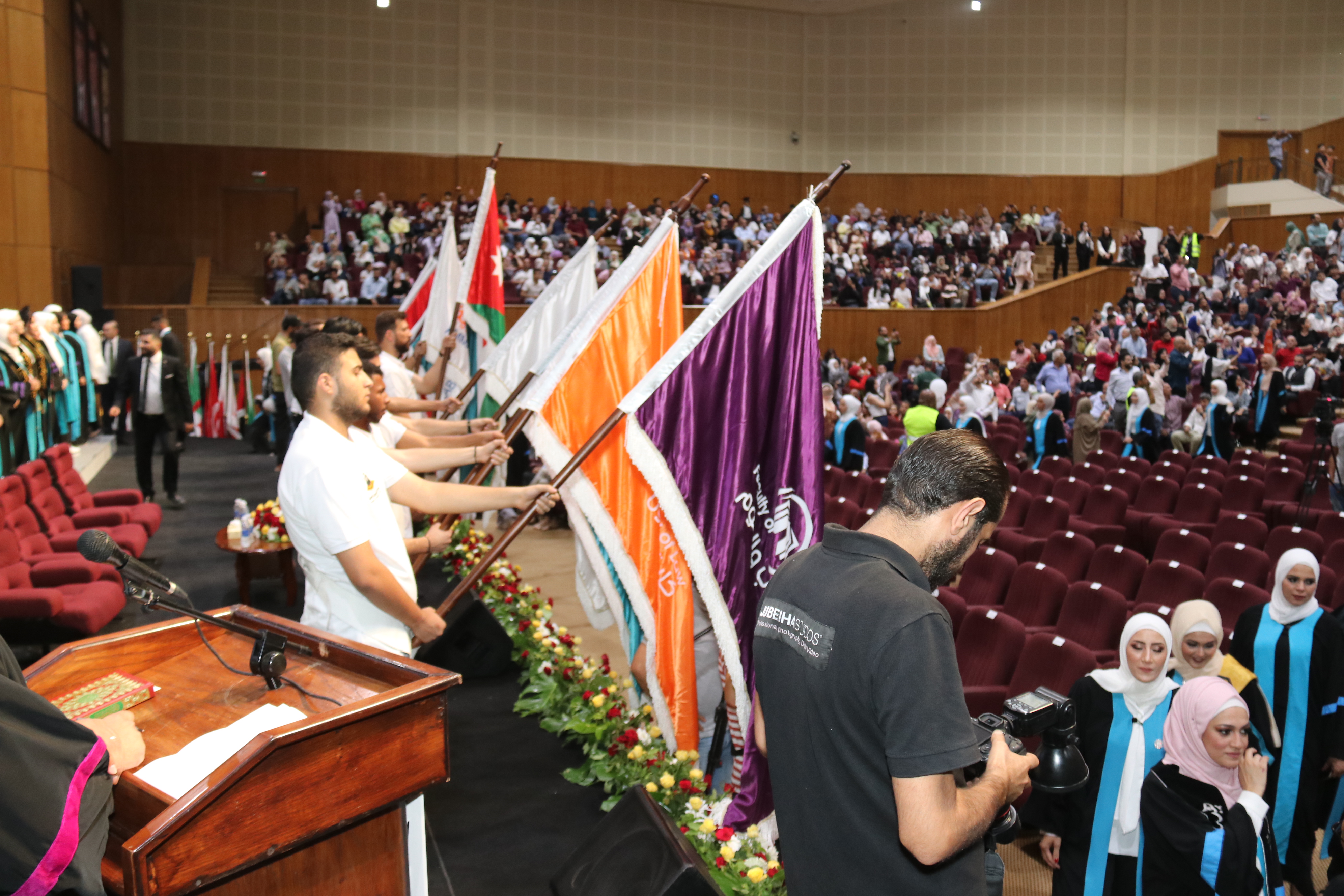 مشاهد أولية لاحتفالات جامعة عمان العربية بخريجيها للعام الدراسي 2021-20221