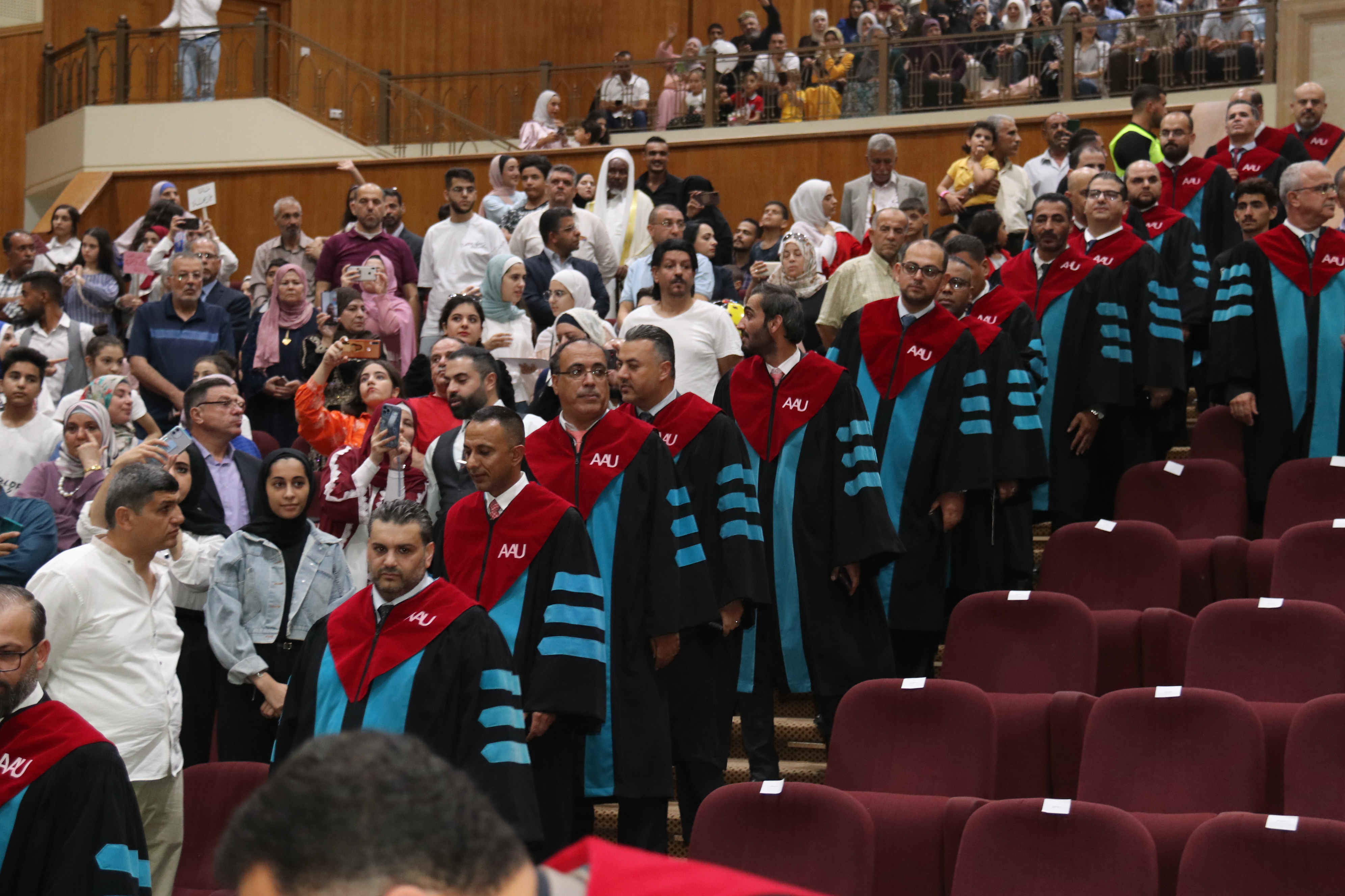 مشاهد أولية لاحتفالات جامعة عمان العربية بخريجيها للعام الدراسي 2021-20226