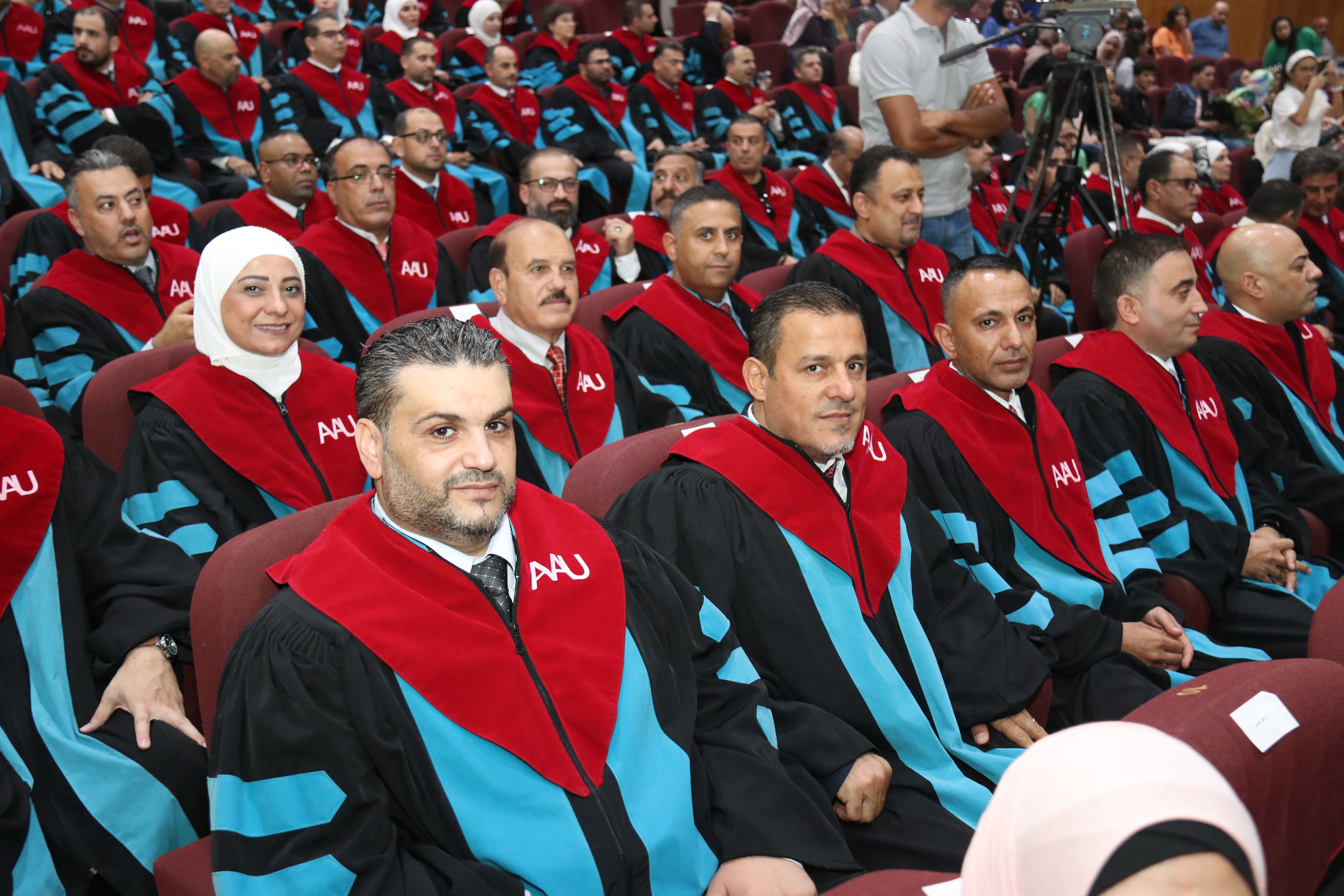 مشاهد أولية لاحتفالات جامعة عمان العربية بخريجيها للعام الدراسي 2021-202210