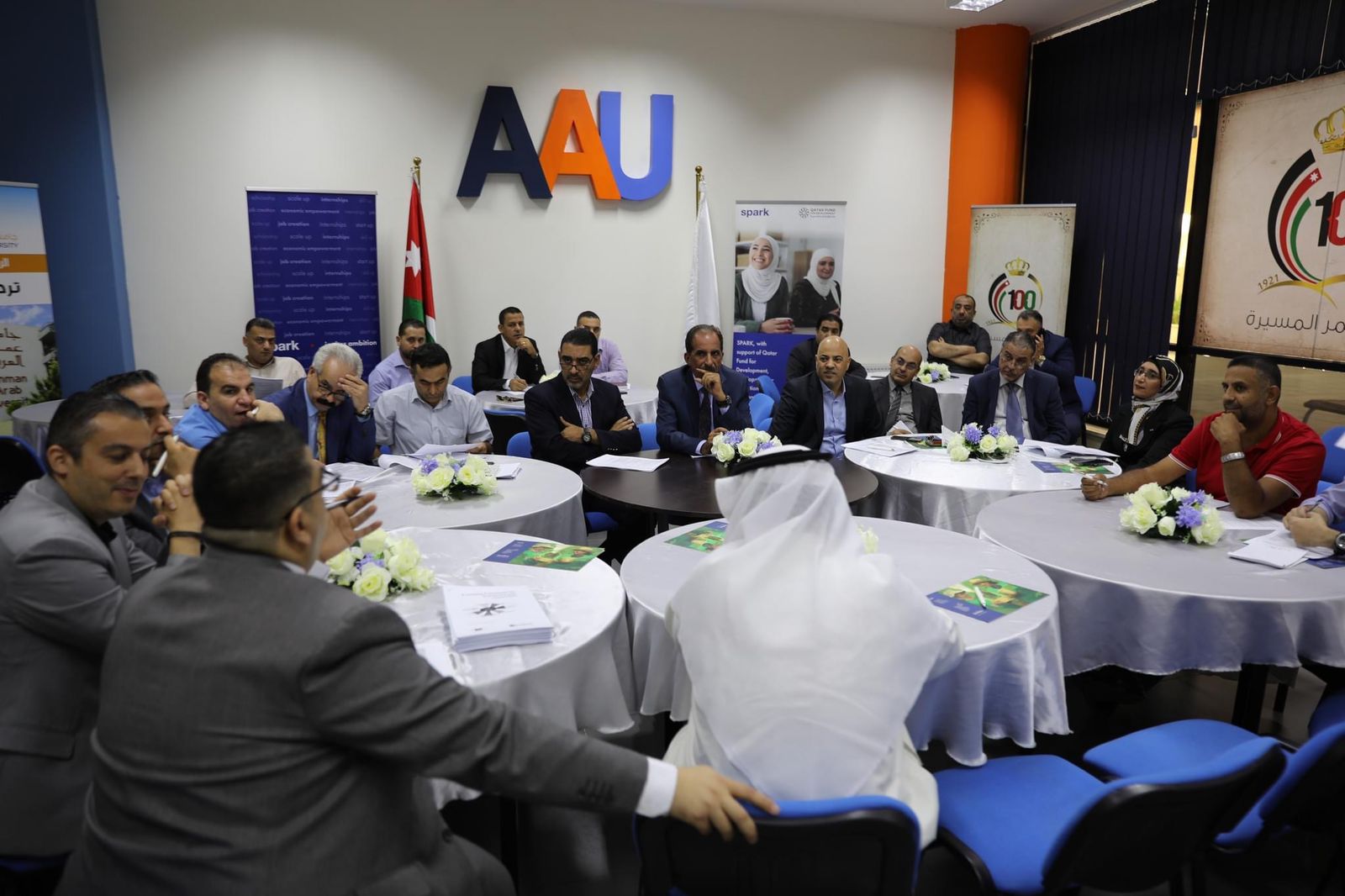 "عمان العربية" ومنظمة "سبارك" يعقدان اولى جلسات التعاون2