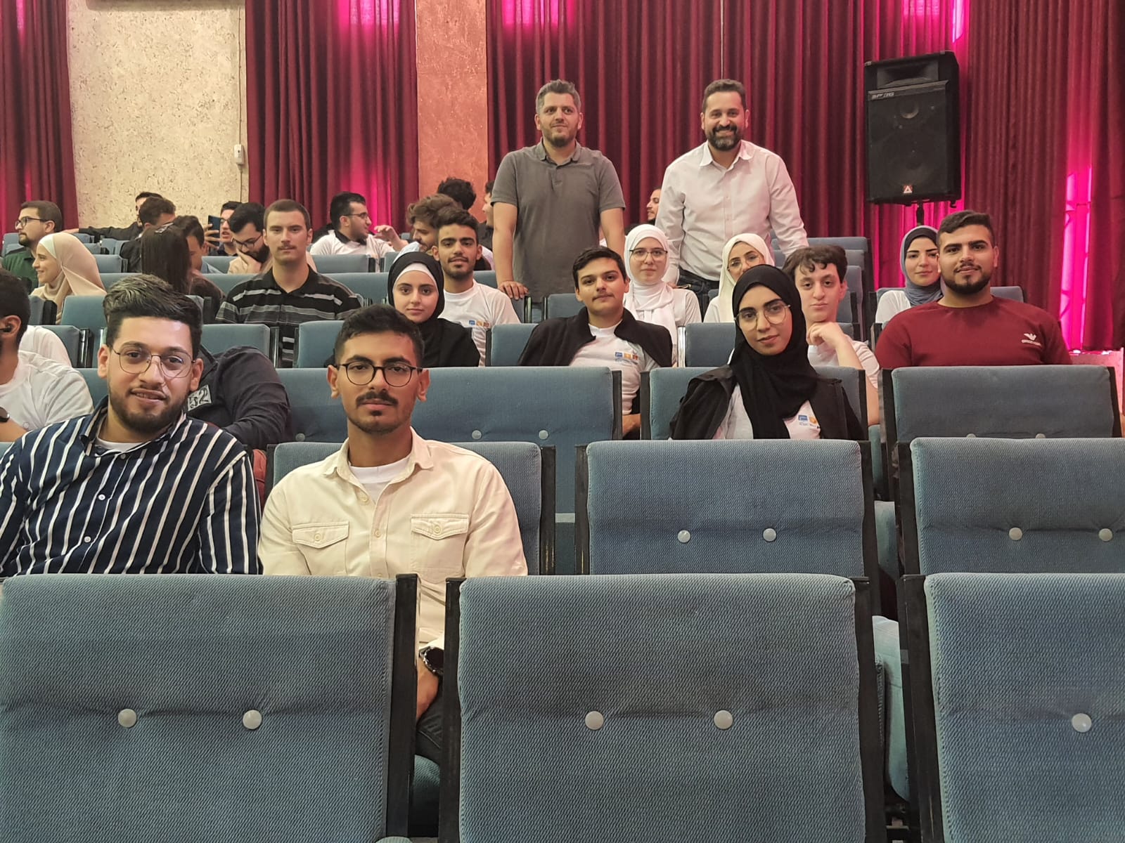 "عمان العربية" تشارك مسابقة البرمجة العالمية JCPC-20221