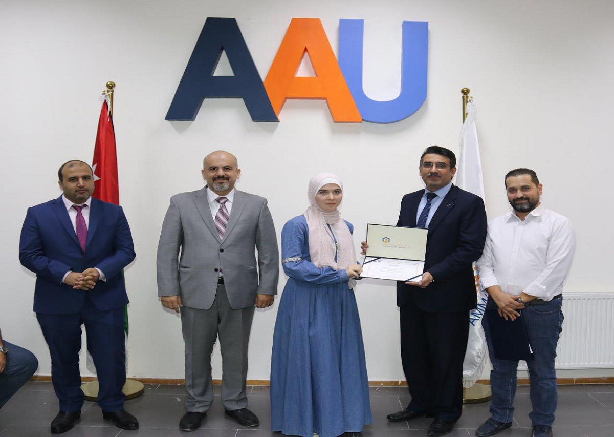 كلية العلوم الحاسوبية والمعلوماتية في "عمان العربية" تكرم الطلبة الفائزين بمسابقة Cyber Talent العالمية14