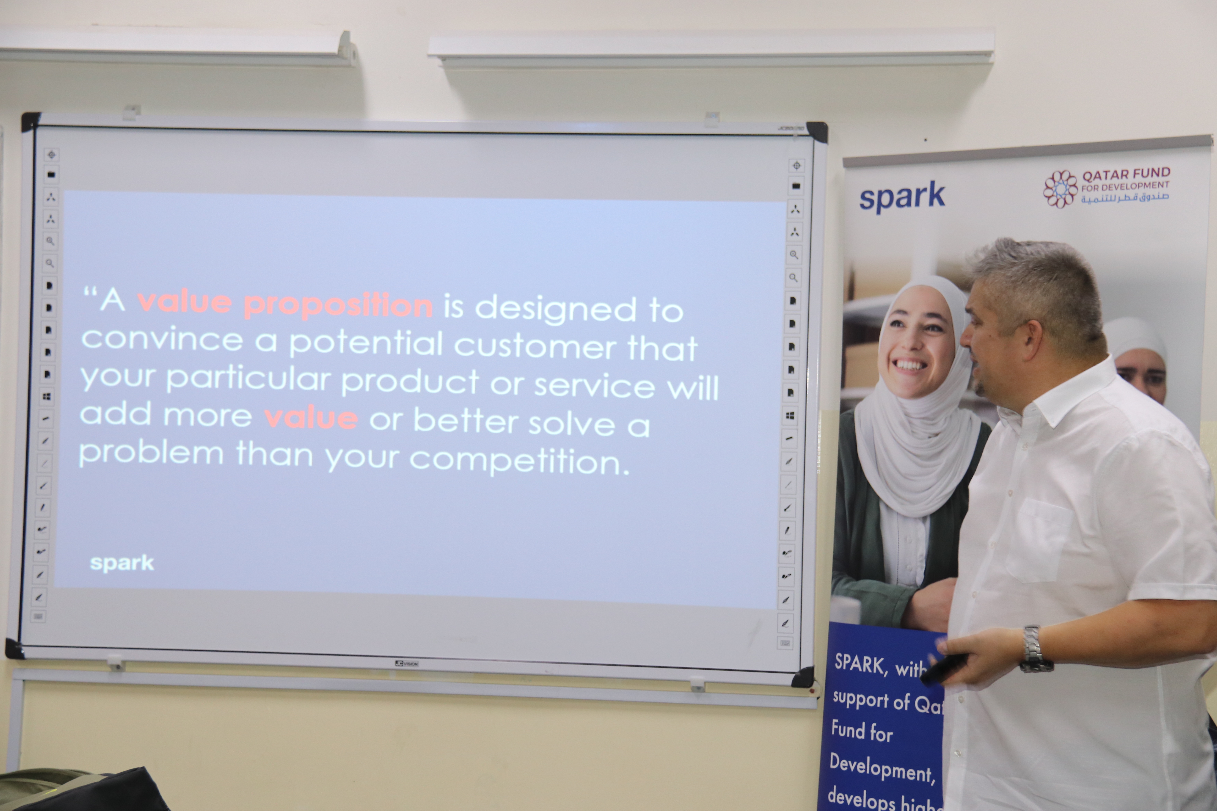 برنامج تدريبي مشترك بين "عمان العربية" ومنظمة سبارك حول خلق القيمة المضافة6