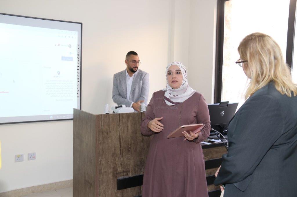 "عمان العربية" تستقبل وفداً من عدة جامعات هولندية لبحث سبل التعاون30