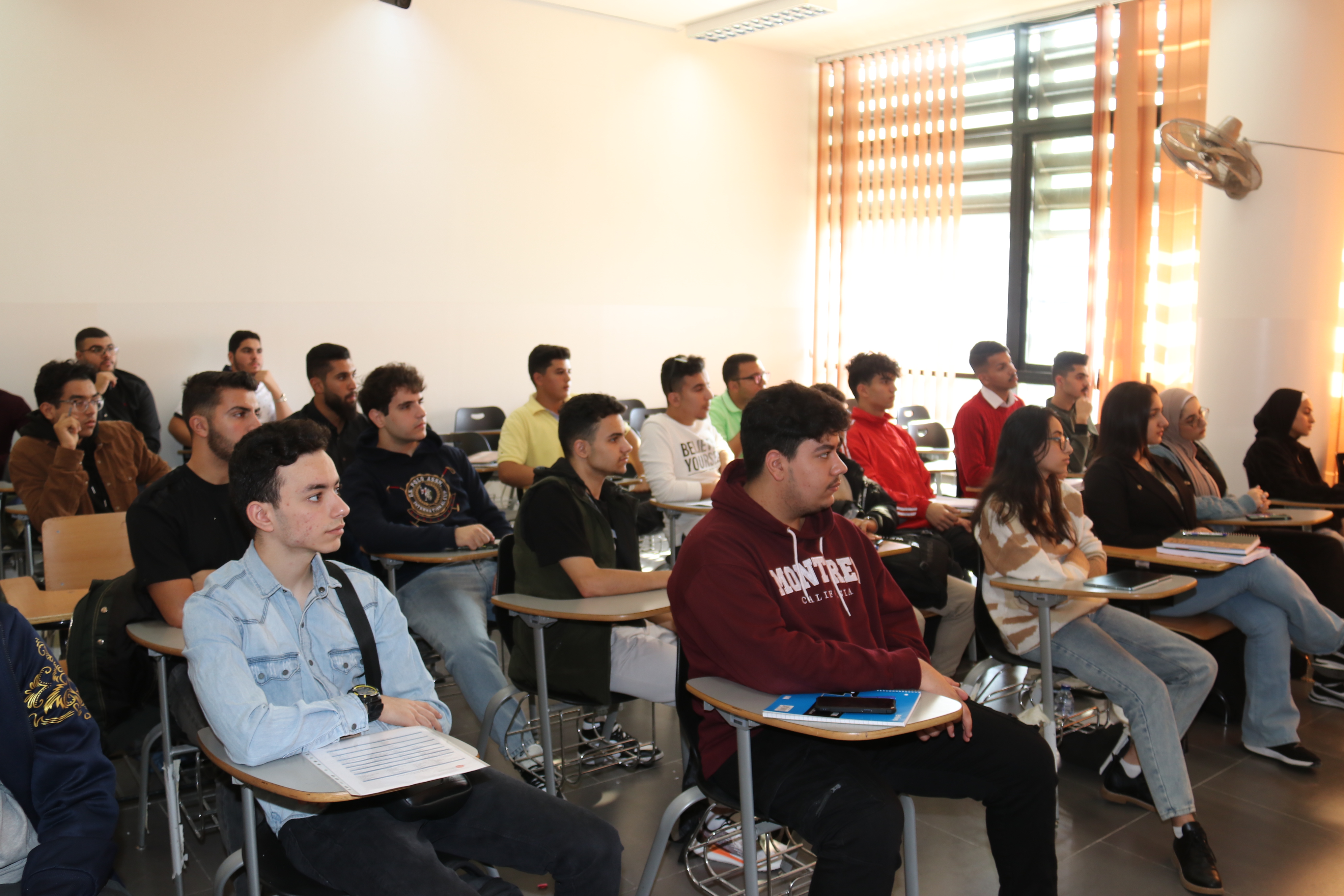 لقاء الطلبة الجدد من كلية علوم الطيران في "عمان العربية" للعام 2022/20233