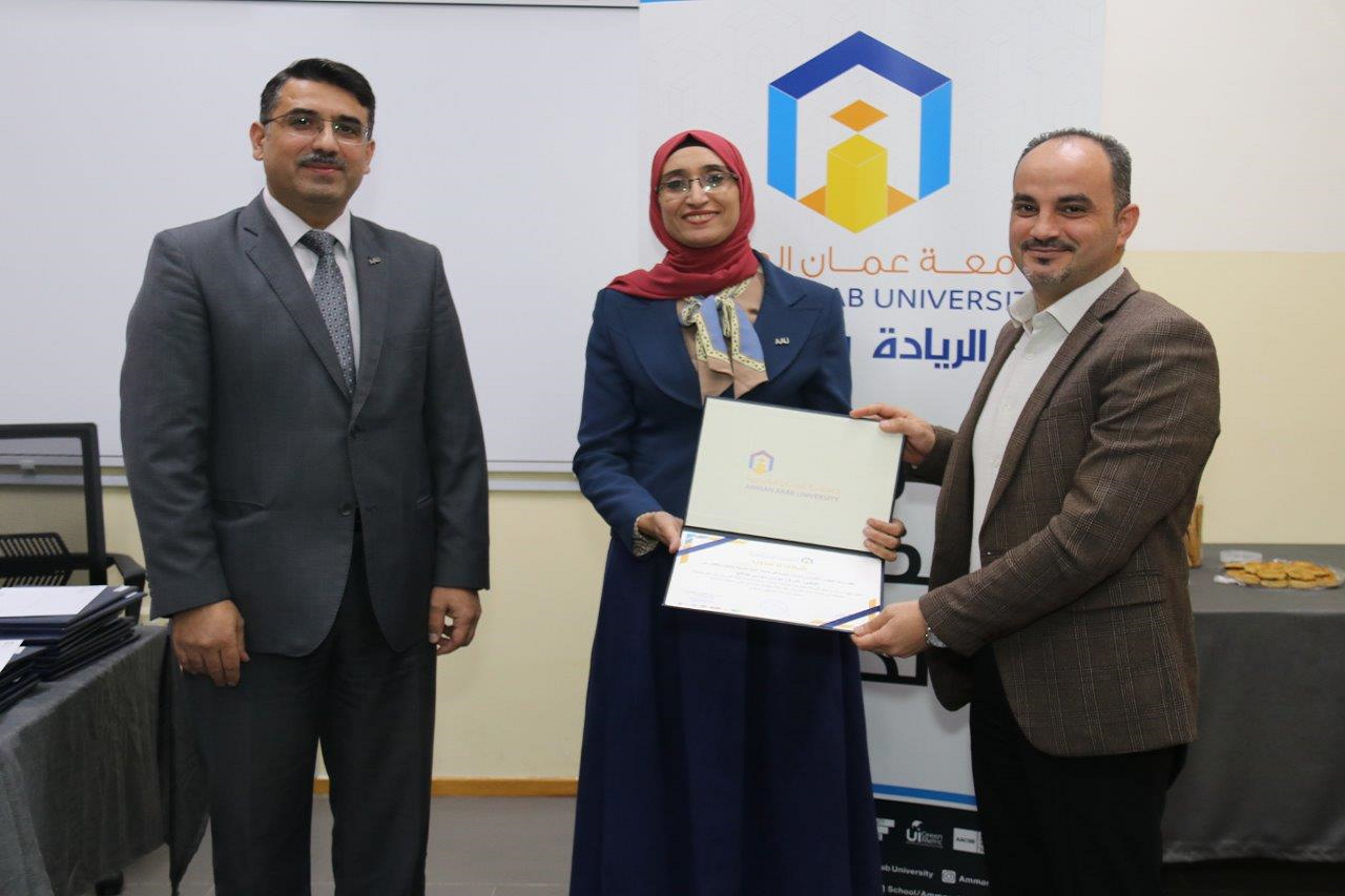 "عمان العربية" تكرّم مدربي الورش التدريبية الخاصة بأعضاء الهيئة التدريسية16