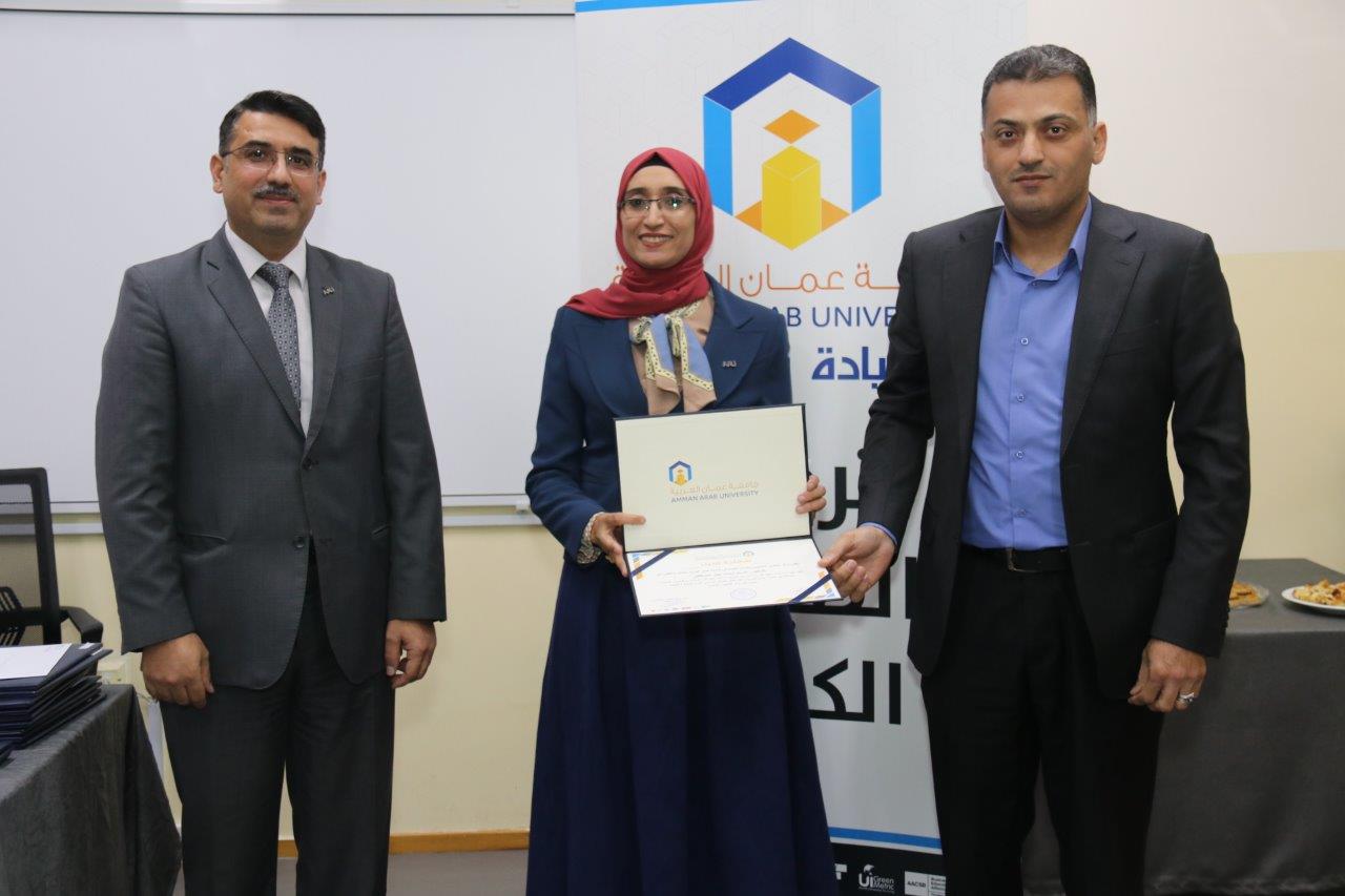 "عمان العربية" تكرّم مدربي الورش التدريبية الخاصة بأعضاء الهيئة التدريسية5