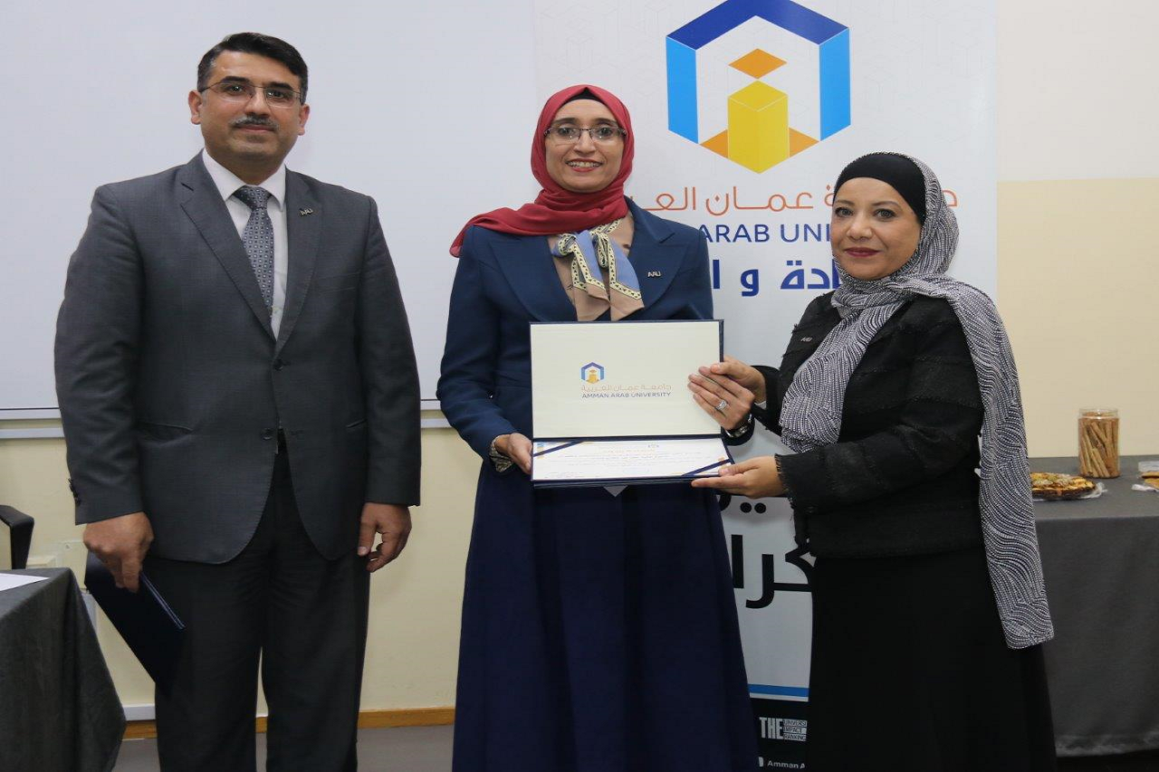 "عمان العربية" تكرّم مدربي الورش التدريبية الخاصة بأعضاء الهيئة التدريسية14