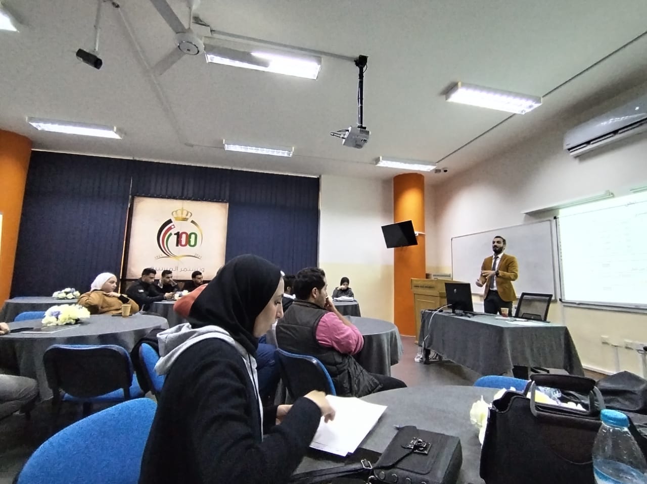 "المحاسبة المالية" دورة تدريبية في جامعة عمان العربية2
