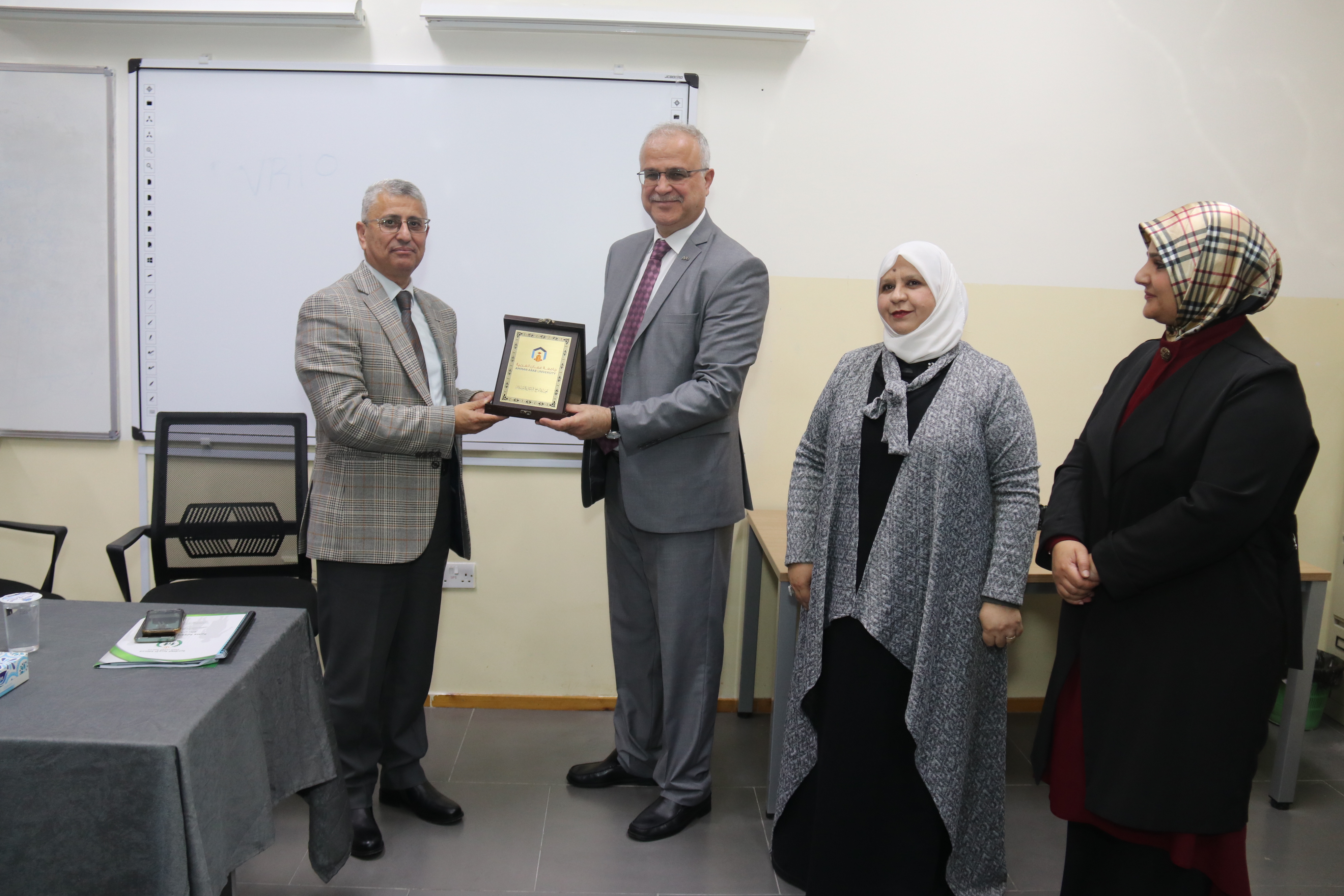 ندوة "الاسرة الأردنية" في جامعة عمان العربية 4