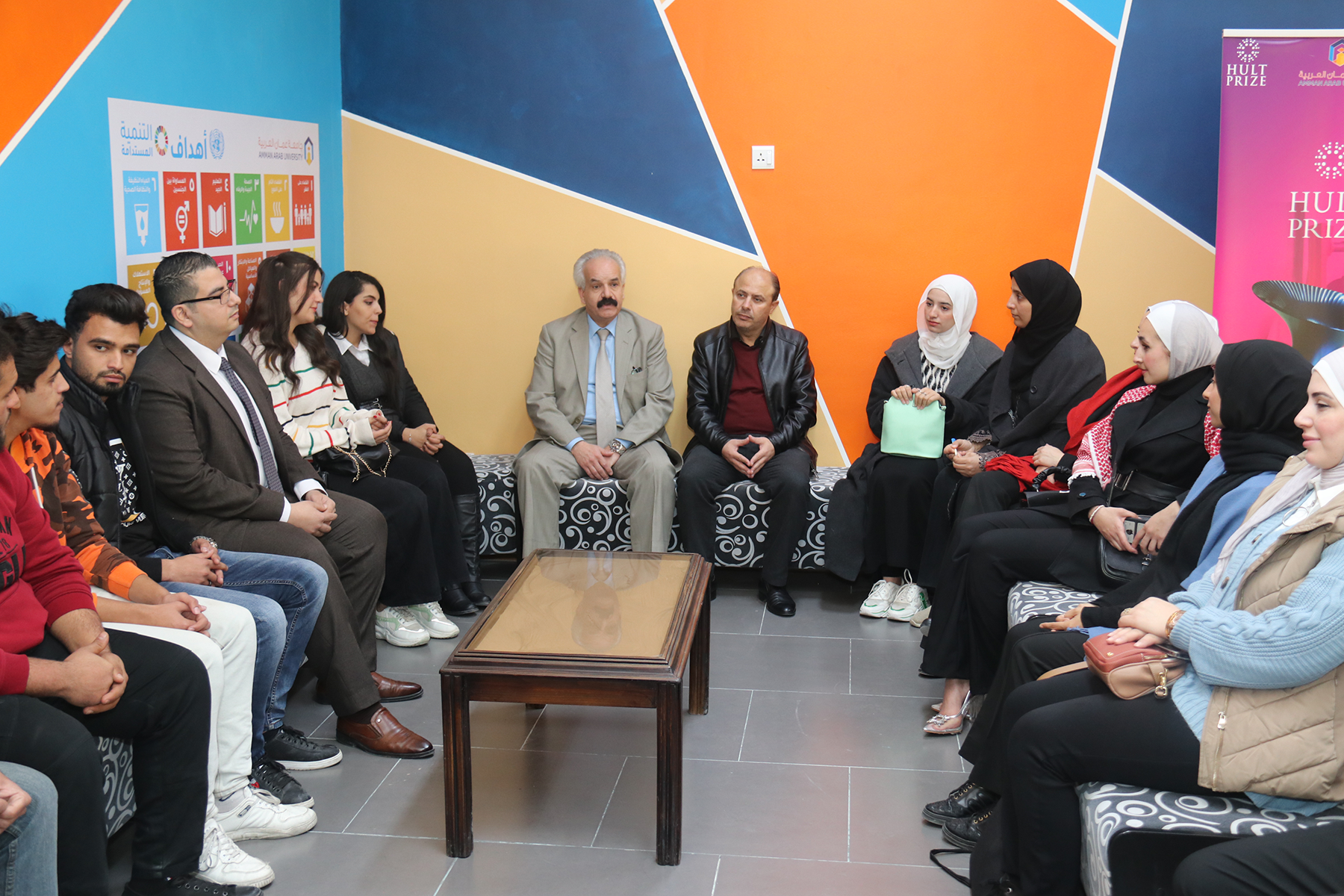كلية أعمال جامعة عمان العربية تطلق نادي إدارة المواهب3