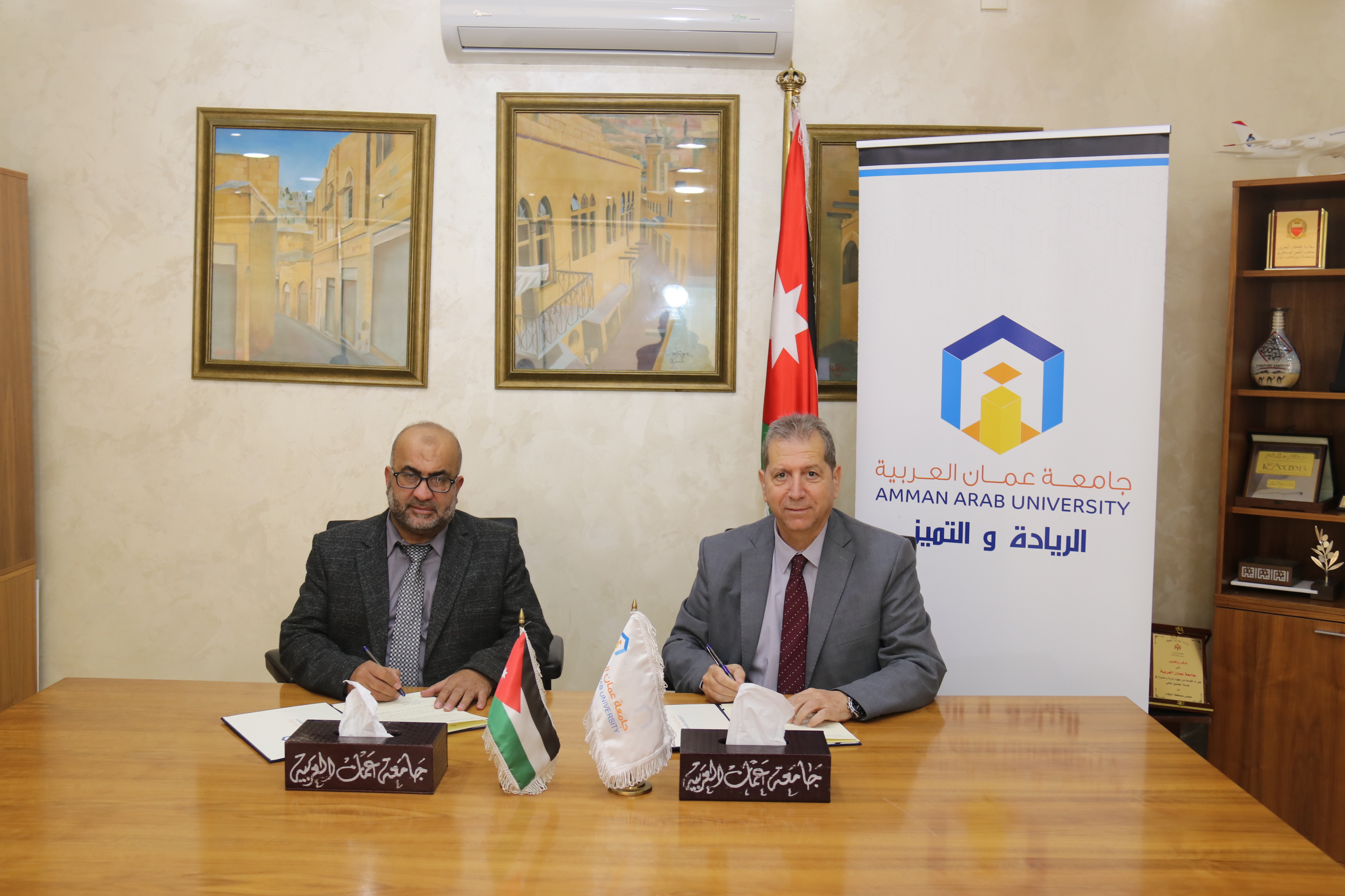 اتفاقية تعاون بين "عمّان العربية" واتحاد العاملين في وكالة الغوث الدولية "الاونروا" في الأردن2