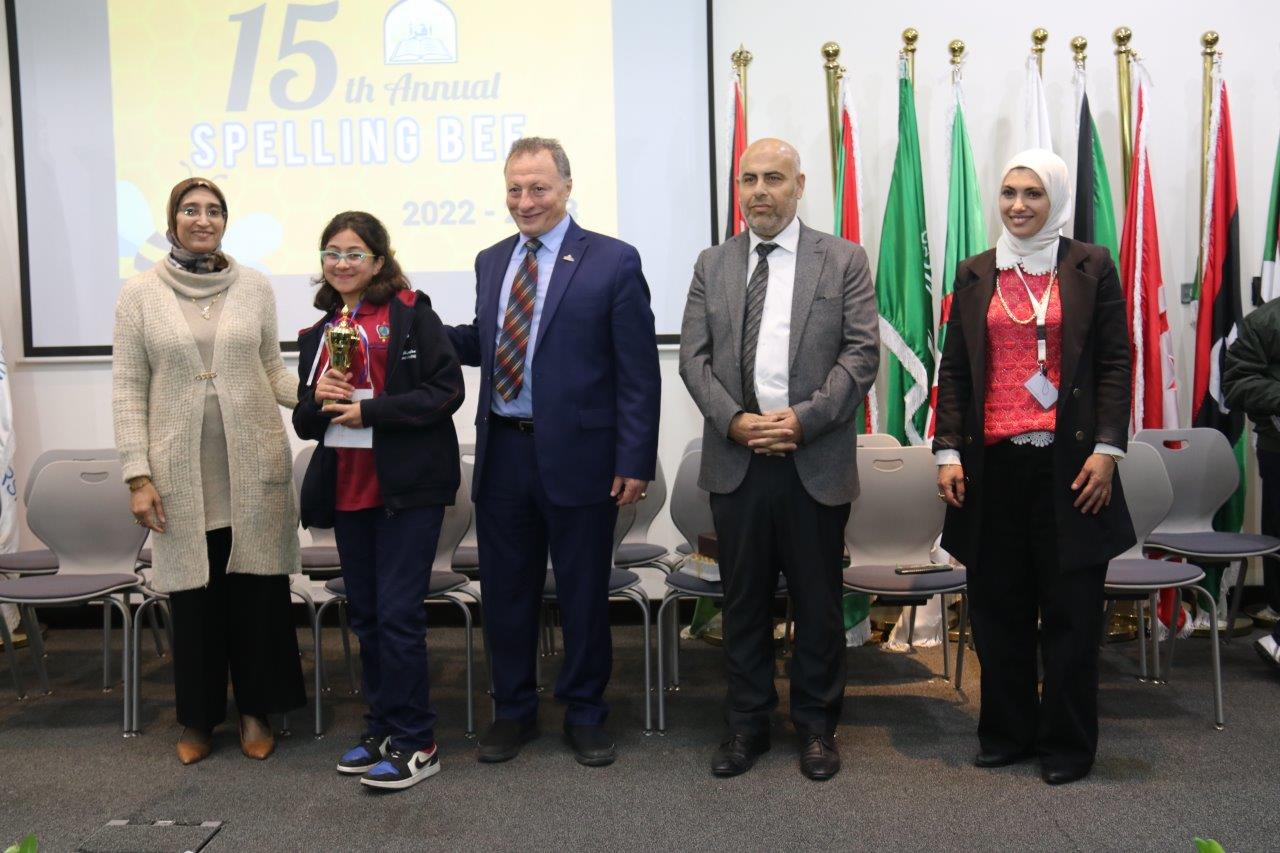 "عمان العربية" تستضيف فعاليات مسابقة الإملاء باللغة الإنجليزية8