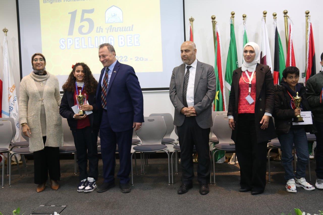 "عمان العربية" تستضيف فعاليات مسابقة الإملاء باللغة الإنجليزية14