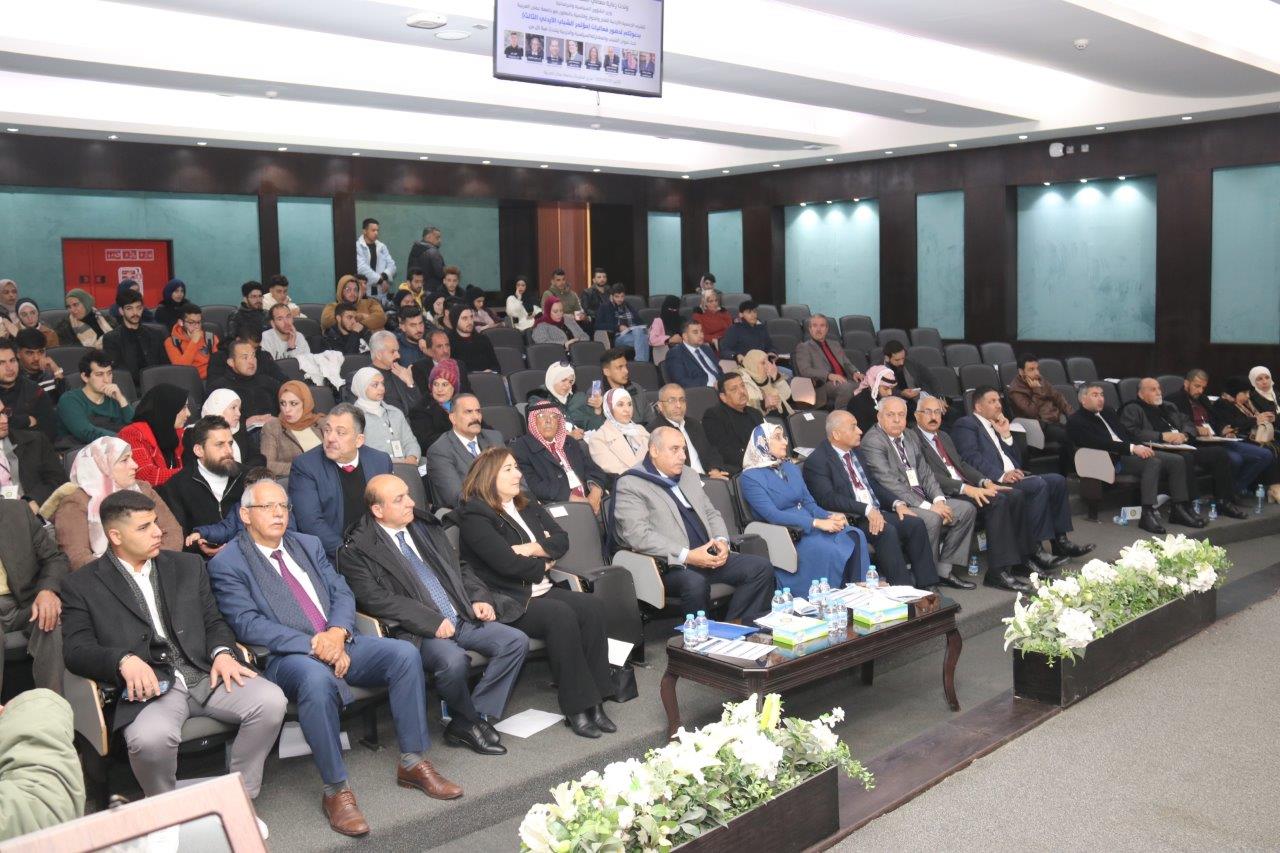 عزايزة يرعى مؤتمر الشباب الأردني الثالث في جامعة عمّان العربية14