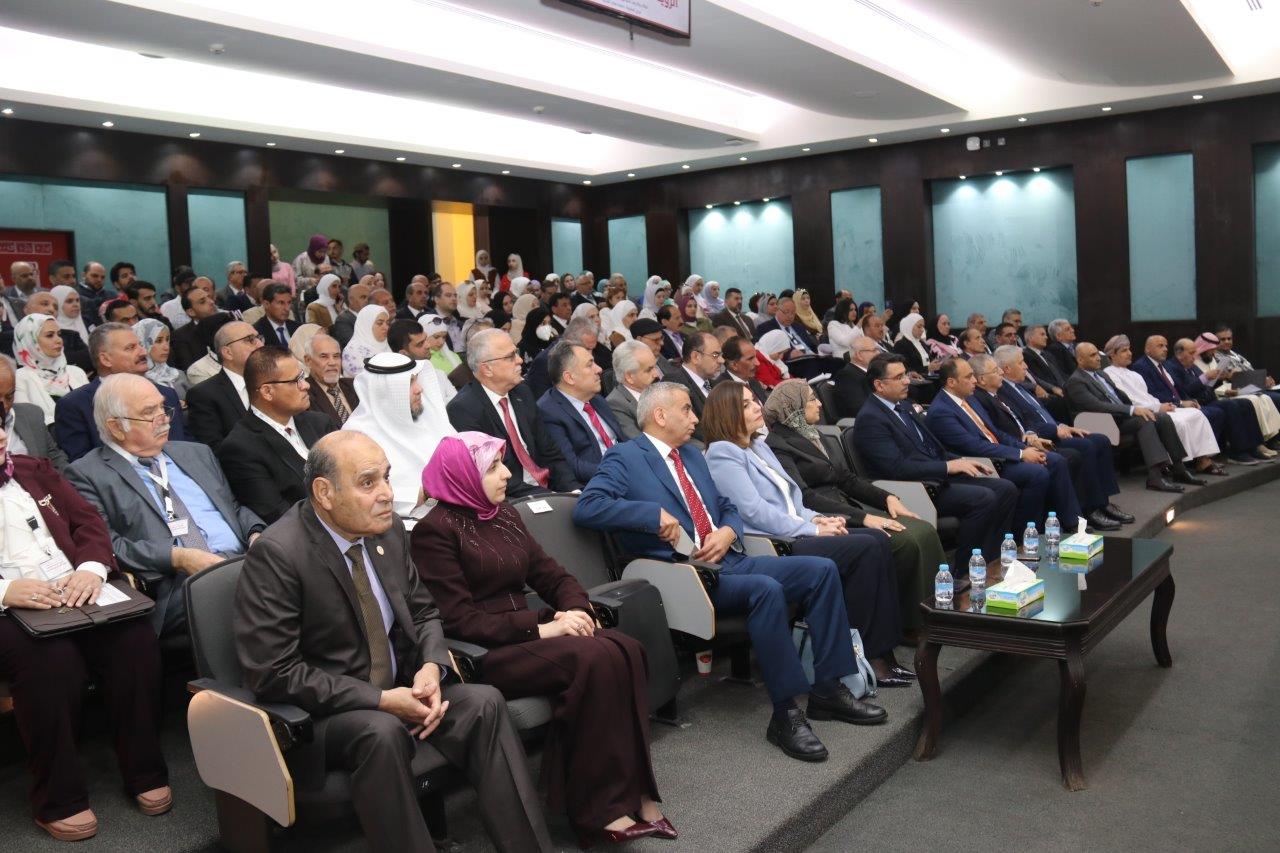 برعاية دولة الدكتور عدنان بدران مؤتمر في التربية الخاصة في "عمّان العربية"2