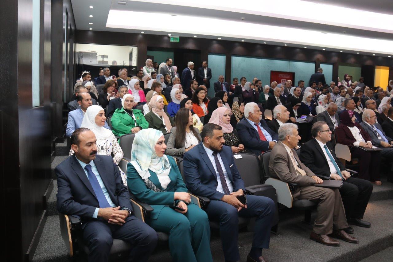برعاية دولة الدكتور عدنان بدران مؤتمر في التربية الخاصة في "عمّان العربية"3
