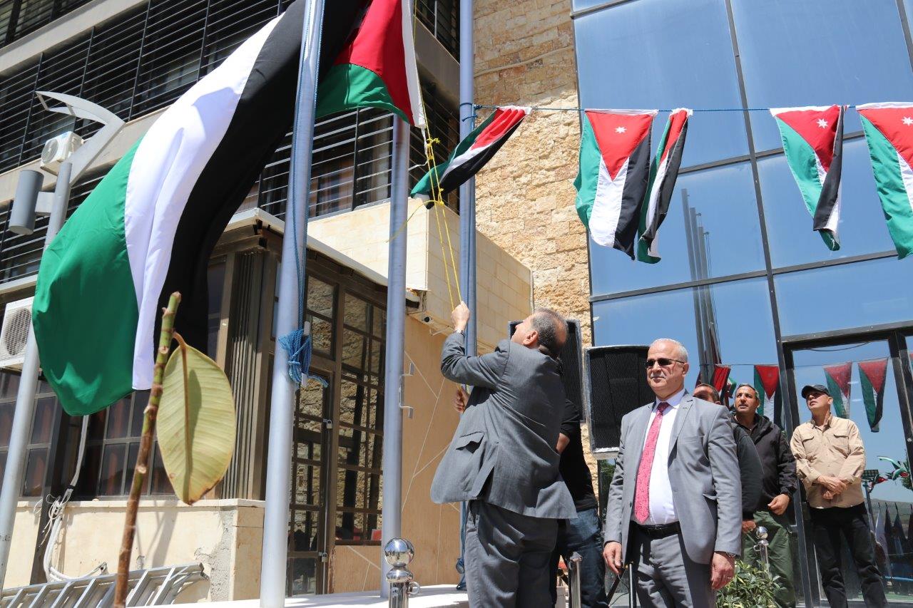 يوم العلم الأردني في جامعة عمان العربية 7