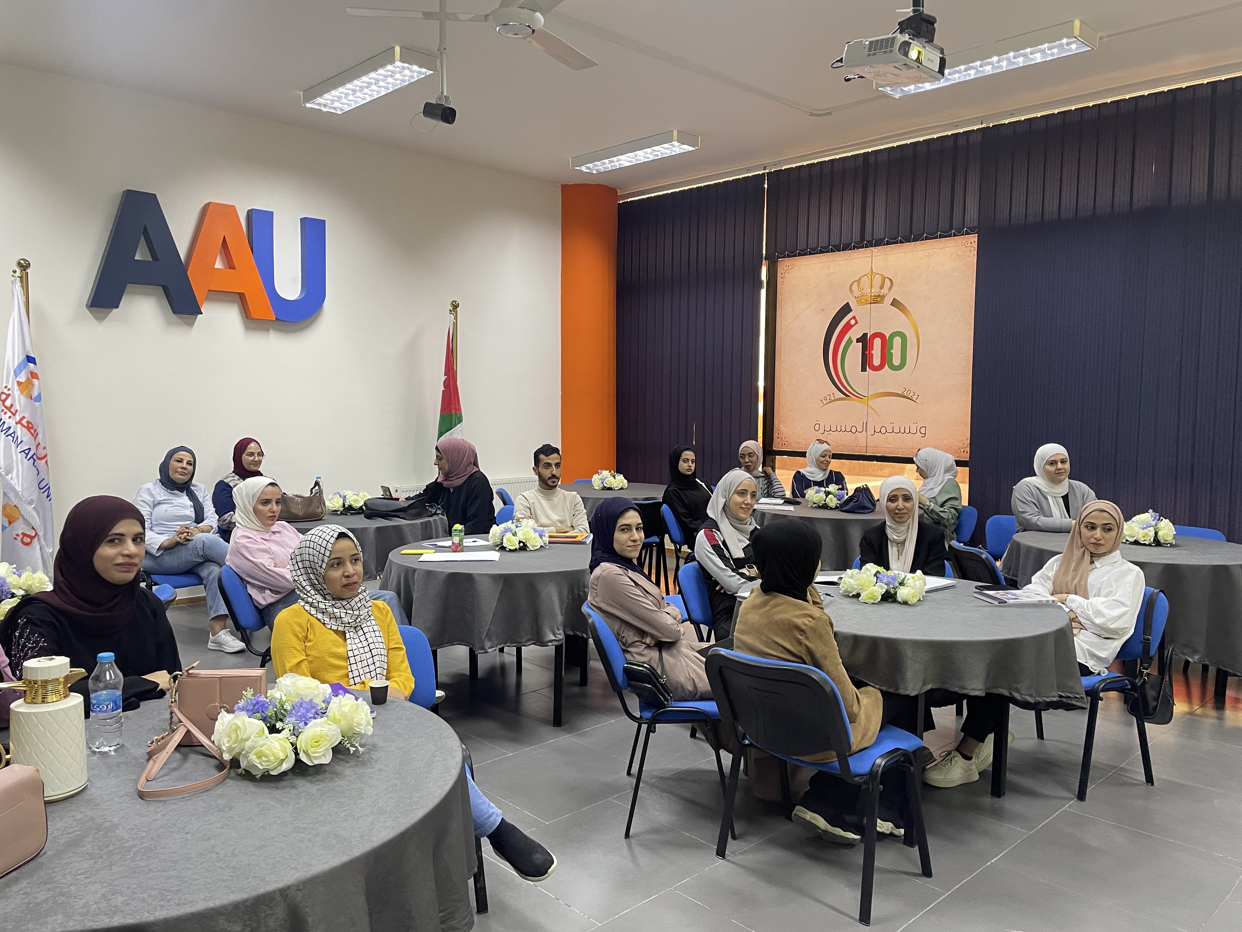 ورشة "التعلم مدى الحياة" لطلبة جامعة عمان العربية1