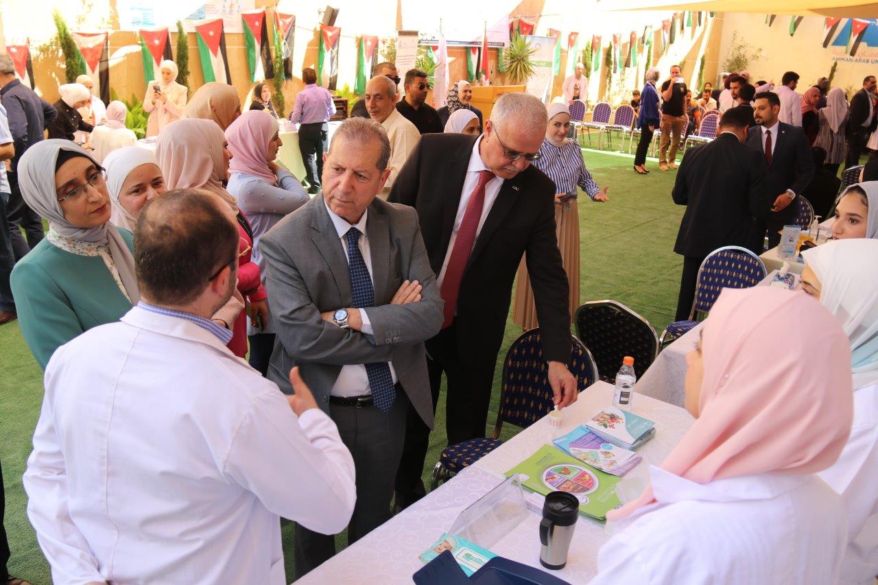 يوم طبي مجاني في "عمان العربية"12