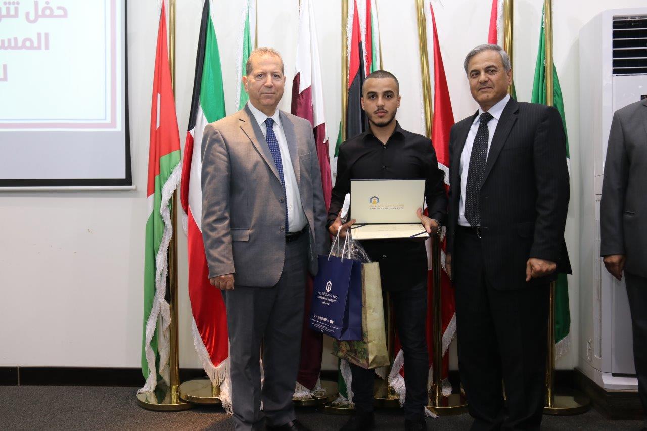 سلسلة مسابقات أكاديمية علمية لطلبة هندسة عمان العربية8