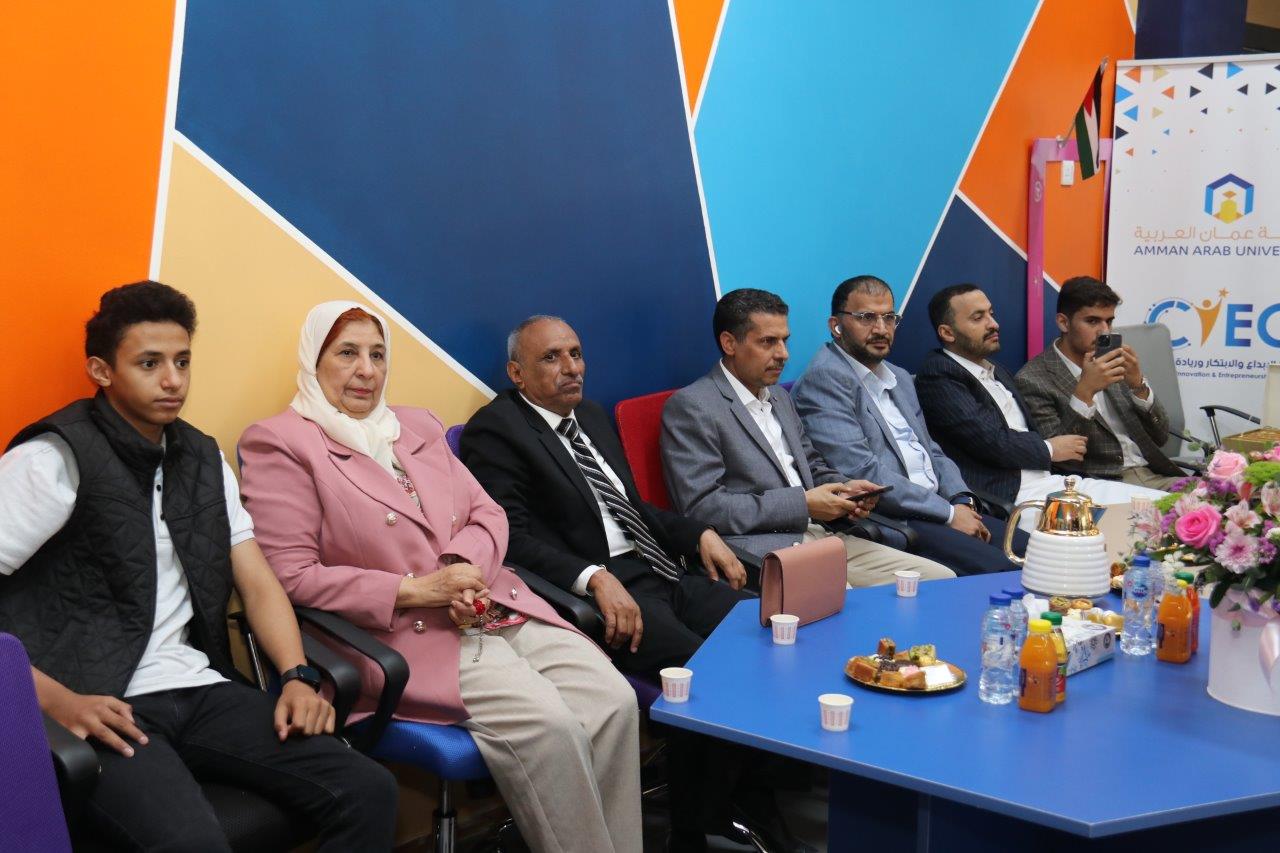 بحضور السفير اليمني مناقشة رسائل ماجستير في "عمان العربية" لطلبة يمنيين 11