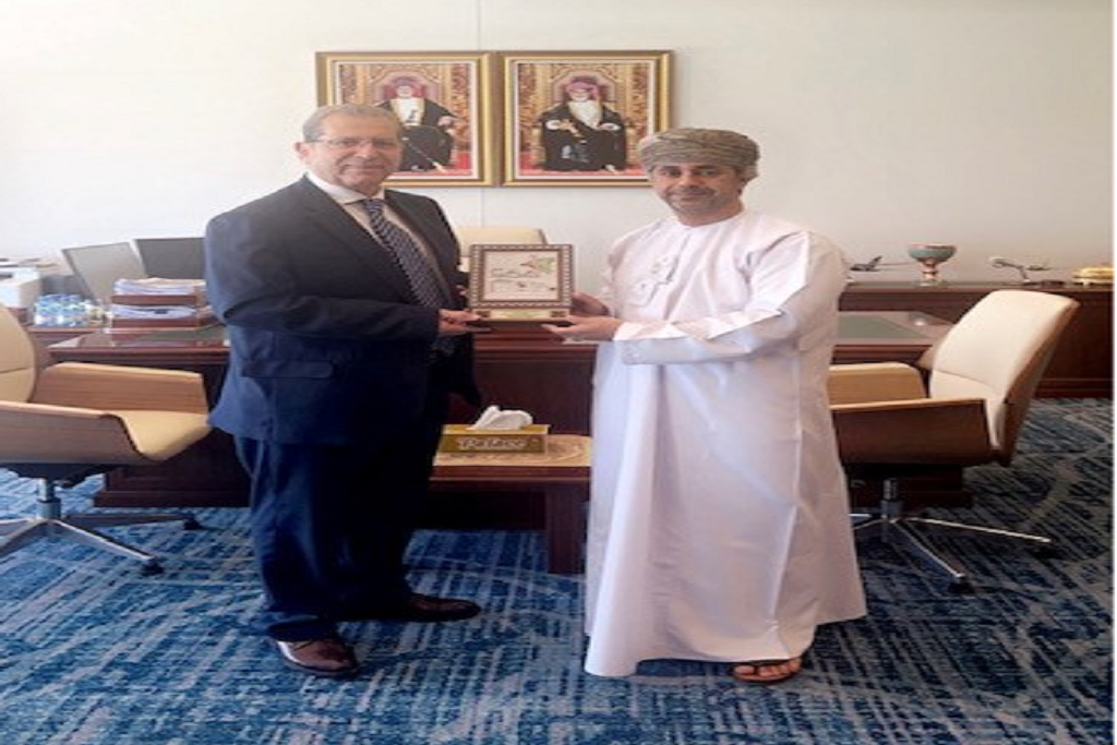 وفد رسمي من جامعة عمان العربية يزور سلطنة12