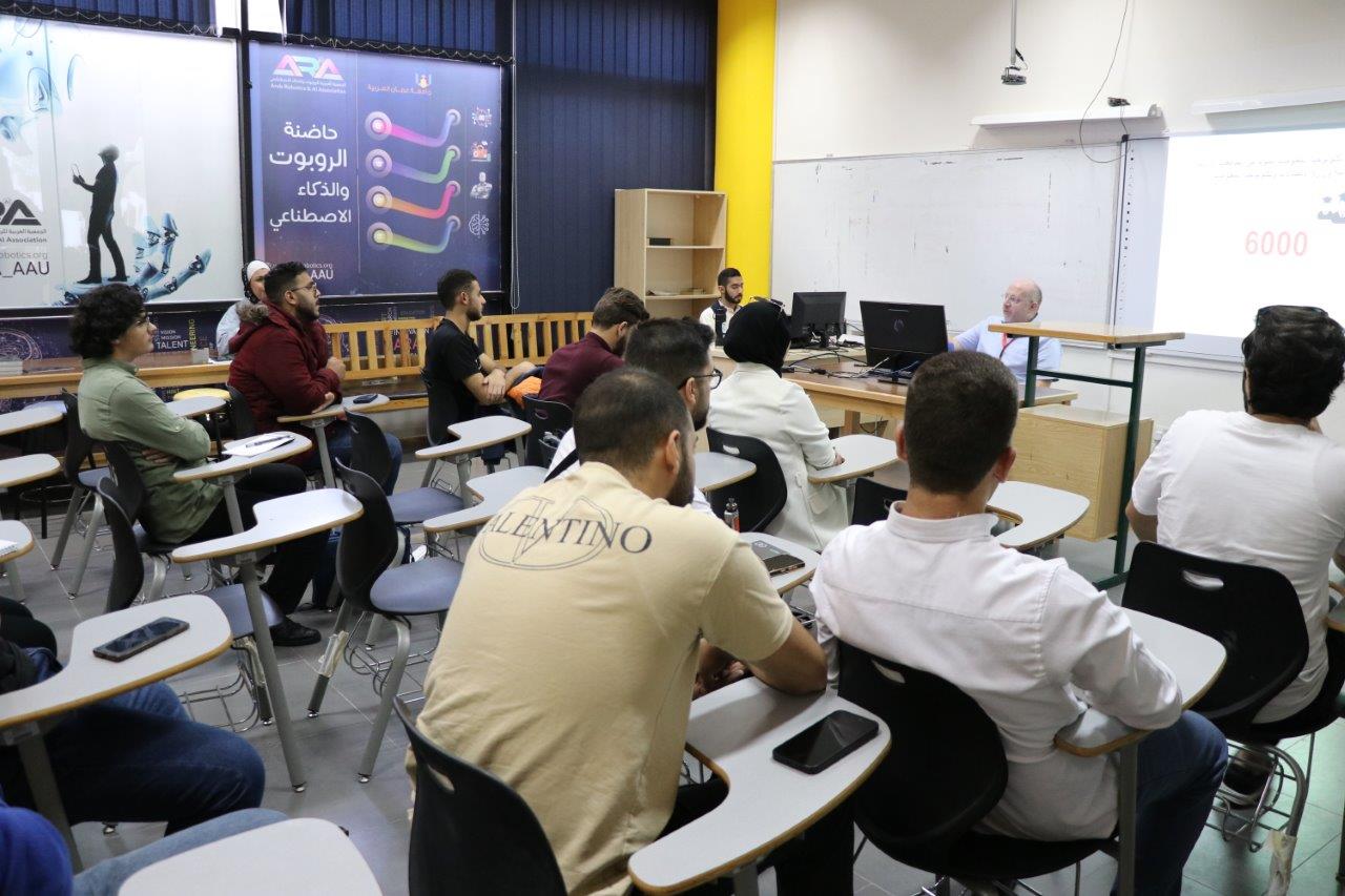 طلبة كلية العلوم الحاسوبية والمعلوماتية في "عمان العربية" يطلعون على تجربة شركة Step by Step 2