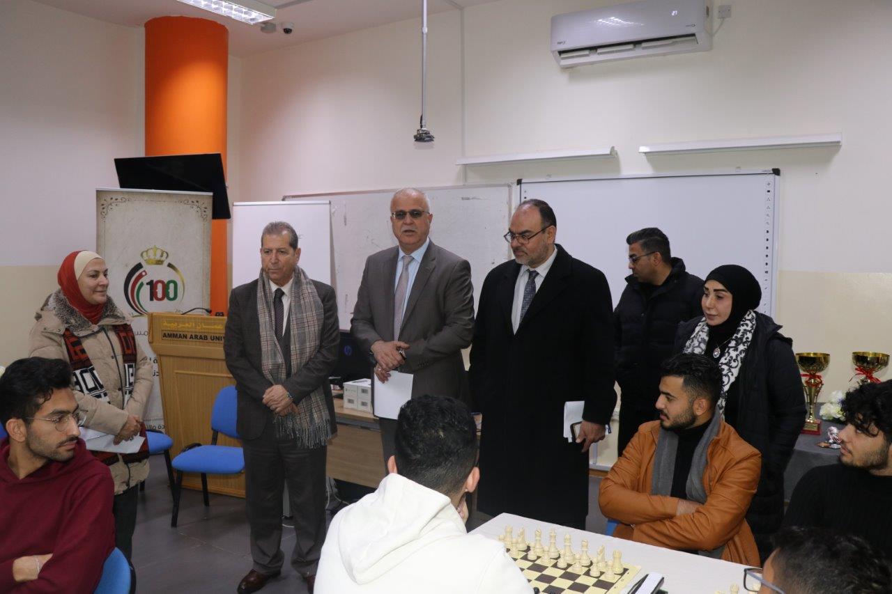 طلبة "عمان العربية" يتنافسون خلال بطولة شطرنج على مستوى الجامعة3