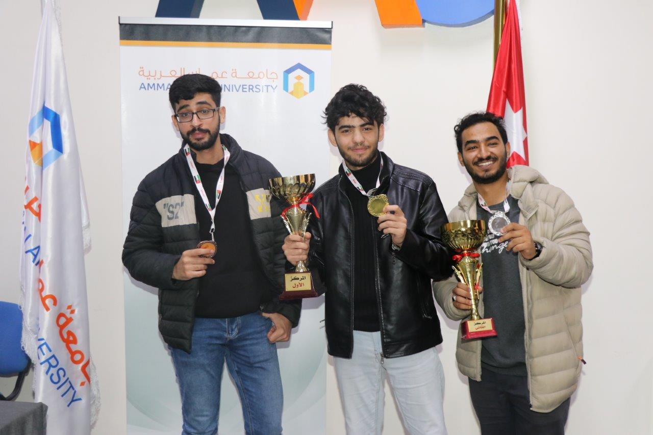 طلبة "عمان العربية" يتنافسون خلال بطولة شطرنج على مستوى الجامعة16