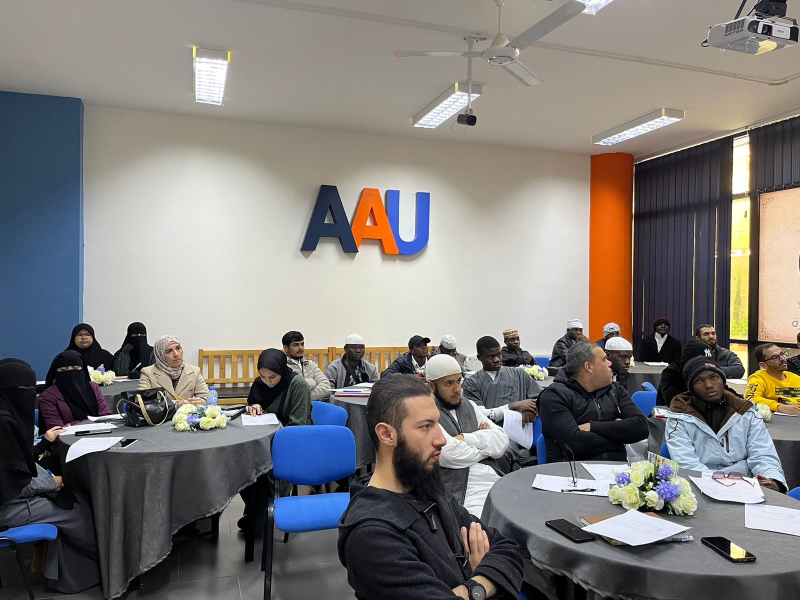 دورة تدريبية بأحكام وتجويد القرآن الكريم لطلبة جامعة عمان العربية3