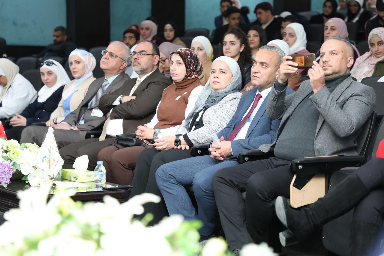صيدلة "عمان العربية" تقيم فعاليات اليوم التوعوي لمرضى السيلياك13