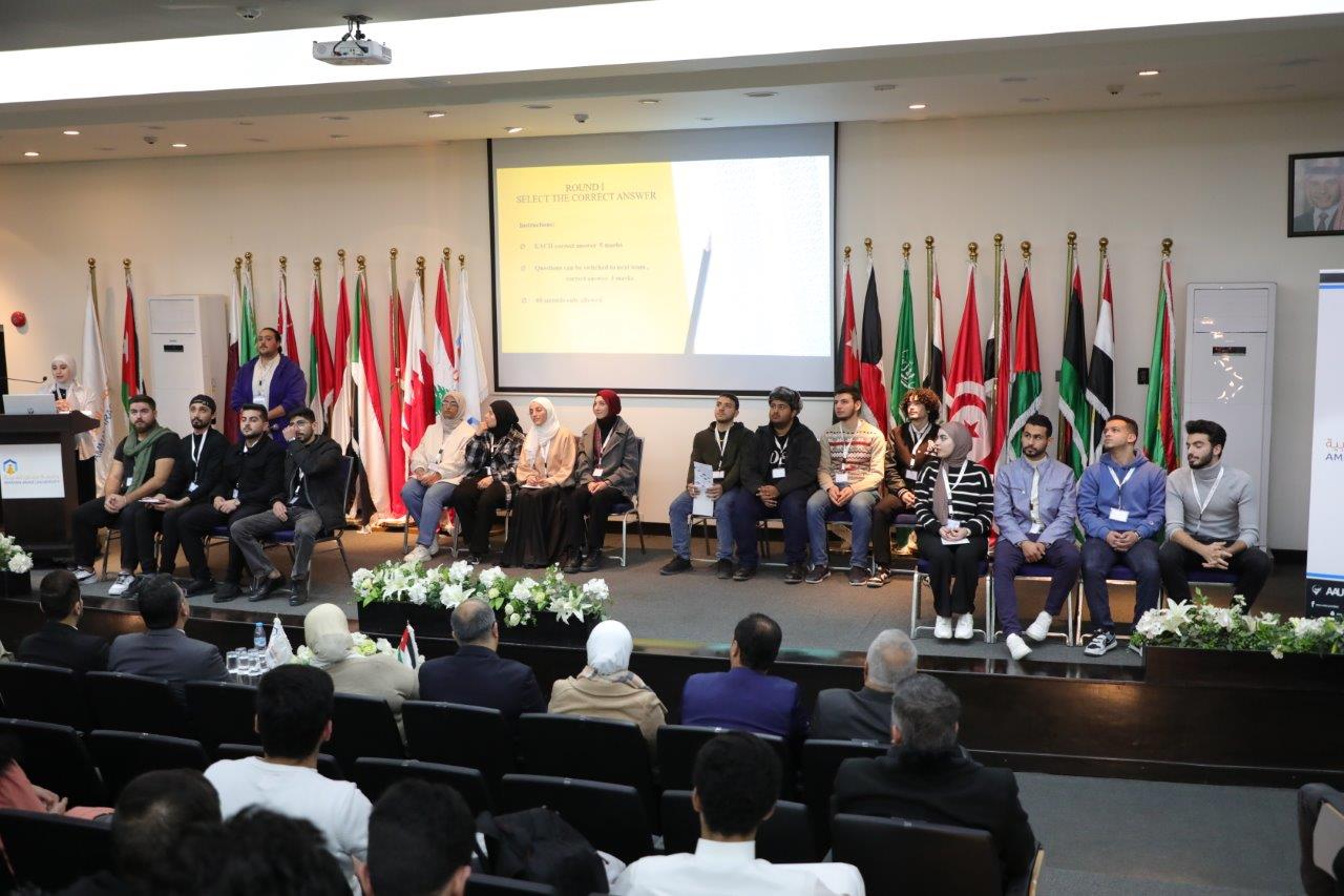 حاسوبية "عمان العربية" تقيم فعاليات اليوم العلمي المفتوح 2024 46