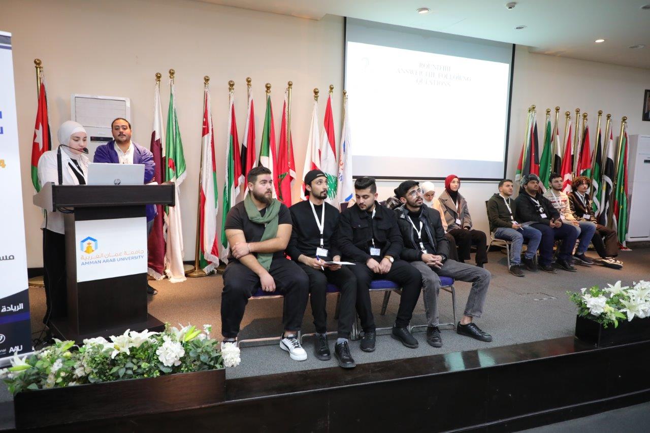 حاسوبية "عمان العربية" تقيم فعاليات اليوم العلمي المفتوح 2024 48