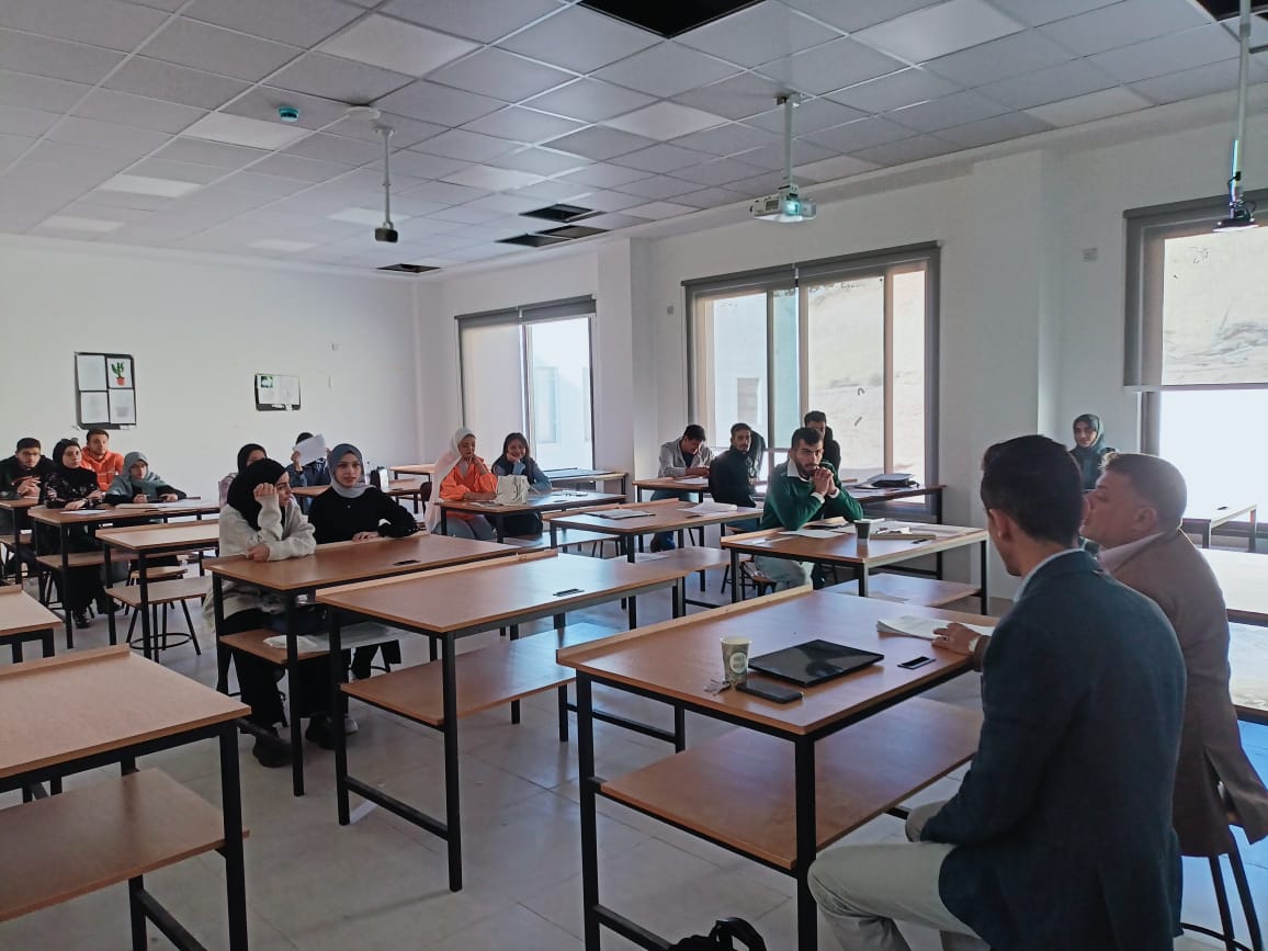 "إحياء قيم العمارة التقليدية في تصميم الأسواق" دورة تدريبية لطلبة "عمان العربية"2