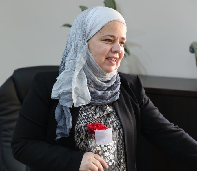 بمناسبة عيد الأم كلية الصيدلة في جامعة عمان العربية تطلق مبادرة "أنتِ العطاء"1