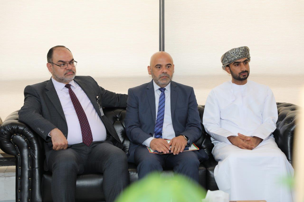 وفد التعليم العالي العُماني يطلع على إنجازات "عمان العربية" ويتطلع لتعزيز التعاون الأكاديمي2