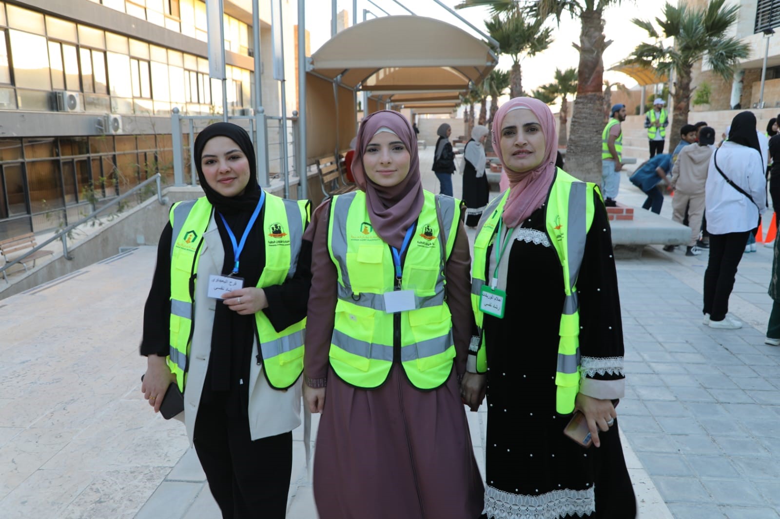 تربوية عمان العربية وبمشاركة عدة كليات تقيم إفطارا خيريا للطلبة ذوي الإعاقة السمعية7