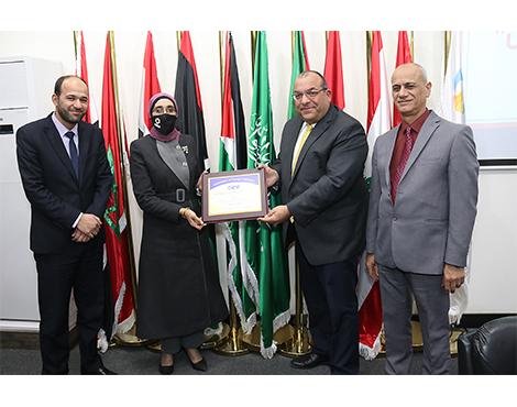قسم هندسة الطاقة المتجددة في " عمان العربية " عضواً في جمعية مهندسي الطاقة الامريكية
