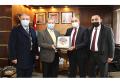 رئيس "عمان العربية" يزور مؤسسة تنمية أموال الأيتام